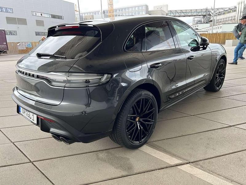 Grau Gebraucht 2023 Porsche Macan GTS SUV | 86.000 € (Fairer Preis) - Bild 1/4