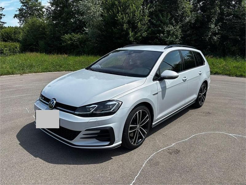 Weiß Gebraucht 2018 VW Golf VII GTD Kombi | 18.789 € (Fairer Preis) - Bild 1/4