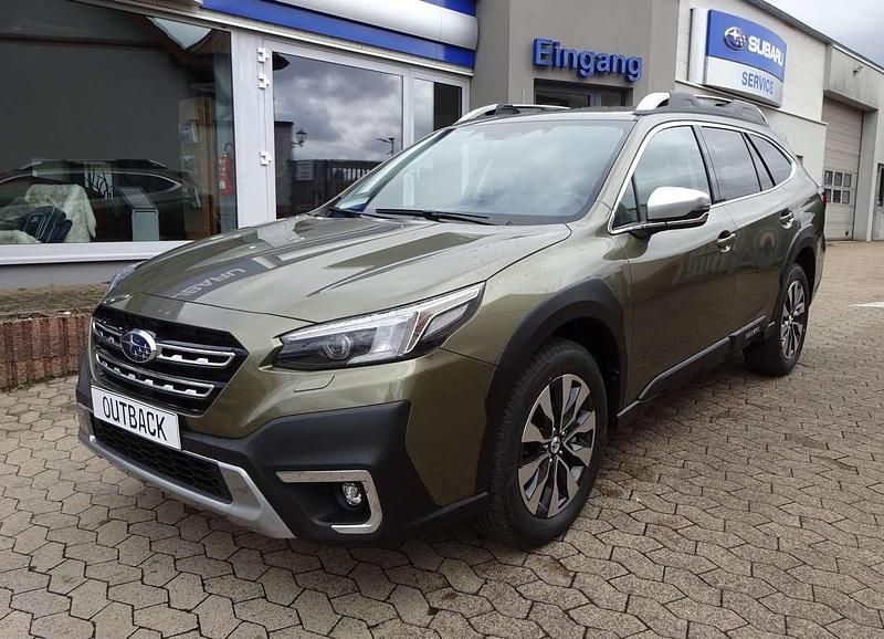 Neu Subaru Outback Platinum 169 PS (124 kW) 2026 Autumn green Kombi