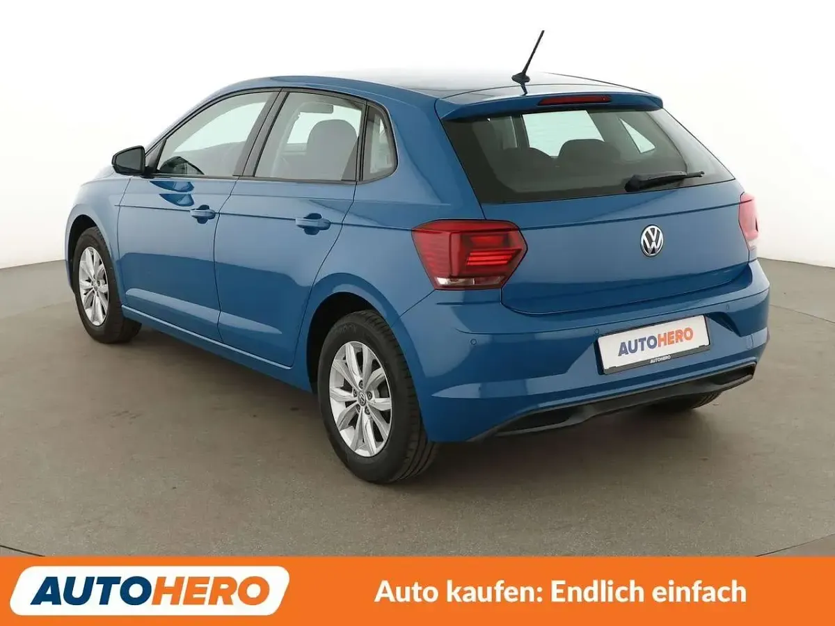 Gebraucht VW Polo Highline 95 PS (69 kW) 2019 Dark petrol Kleinwagen