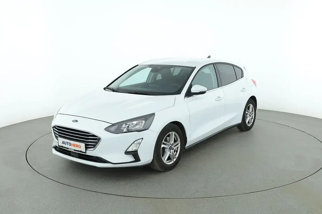 Gebraucht Ford Focus Cool & Connect 125 PS (91 kW) 2022 Limousine