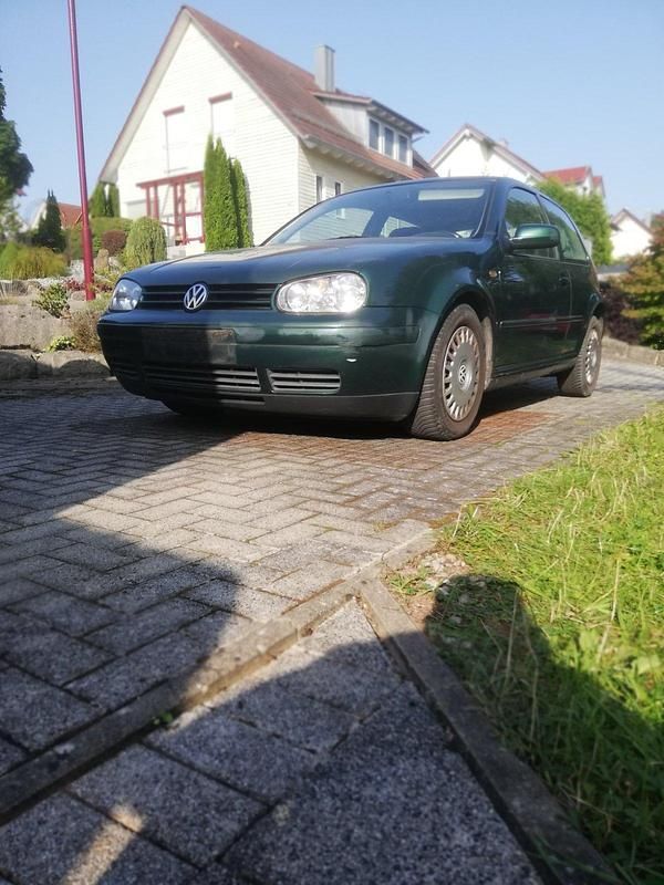 Gebraucht VW Golf IV 125 PS (91 kW) 1998 Grün Kleinwagen