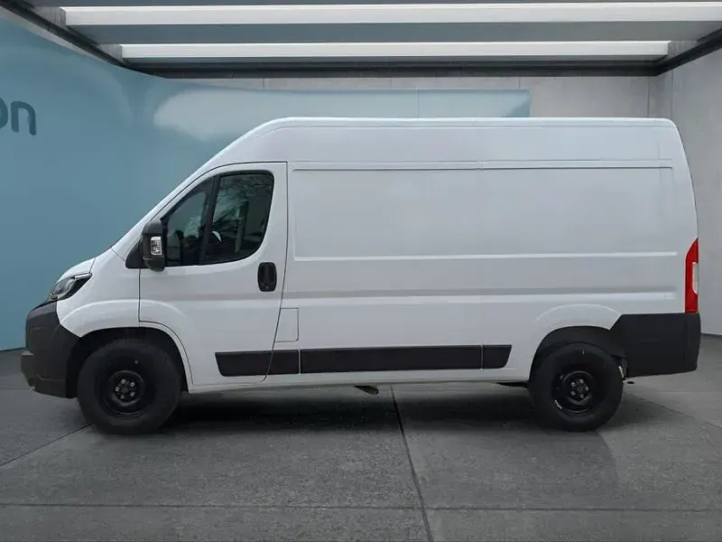 Neu Peugeot Boxer 140 PS (102 kW) 2026 Weiß Van