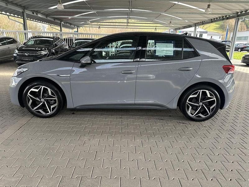 Gebraucht VW ID.3 Pro 106 kW (145 PS) 2022 Mondsteingrau Kleinwagen