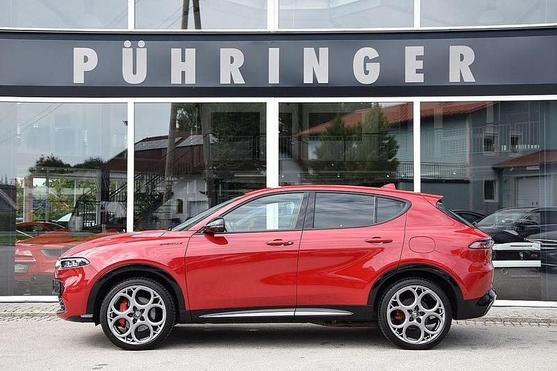 Gebraucht Alfa Romeo Tonale Edizione Speciale 179 PS (131 kW) 2023 Rot SUV