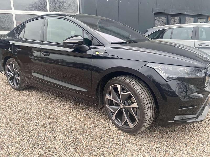 Gebraucht Skoda Enyaq iV Lounge 250 kW (340 PS) 2024 Raceblau metallic SUV