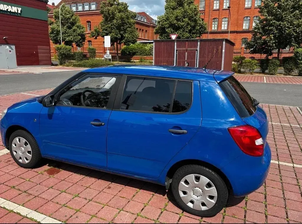 Gebraucht Skoda Fabia 60 PS (44 kW) 2009 Blau Kombi