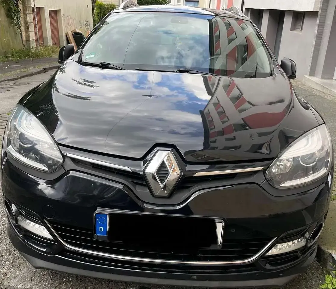Gebraucht Renault Mégane GrandTour 131 PS (96 kW) 2014 Schwarz Kombi