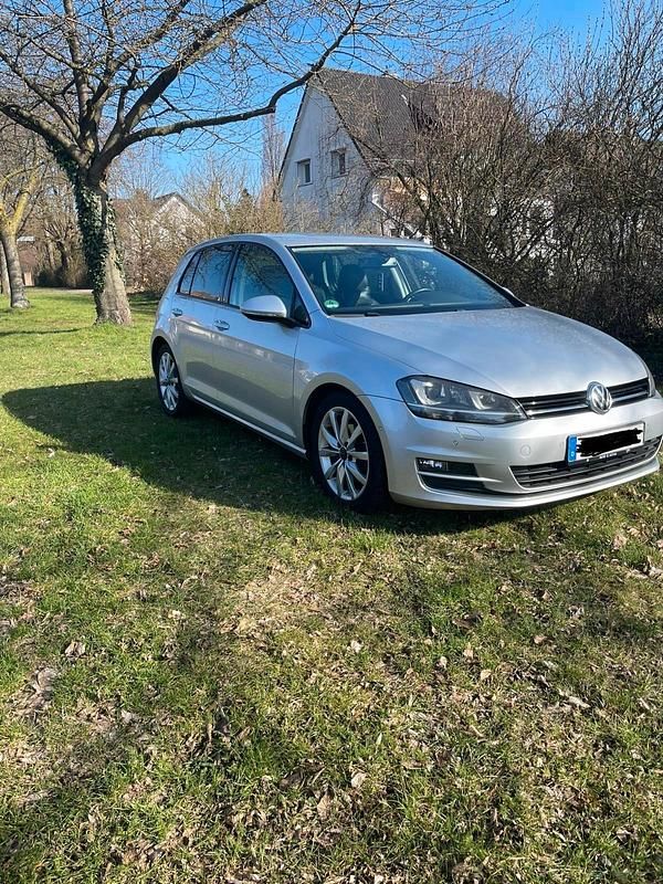 Gebraucht VW Golf VII 140 PS (102 kW) 2014 Silber Kleinwagen