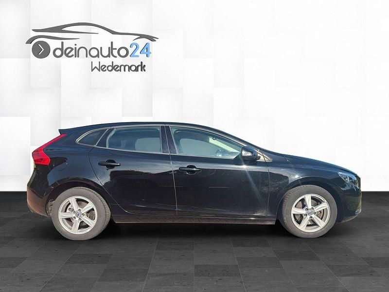 Gebraucht Volvo V40 You! 152 PS (111 kW) 2015 Schwarz Limousine
