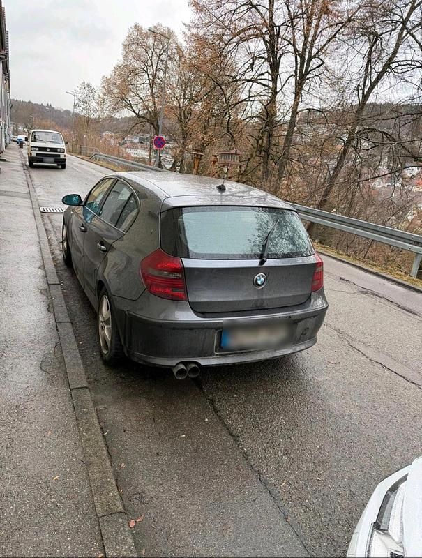 Gebraucht BMW 118 143 PS (105 kW) 2007 Grau Kleinwagen