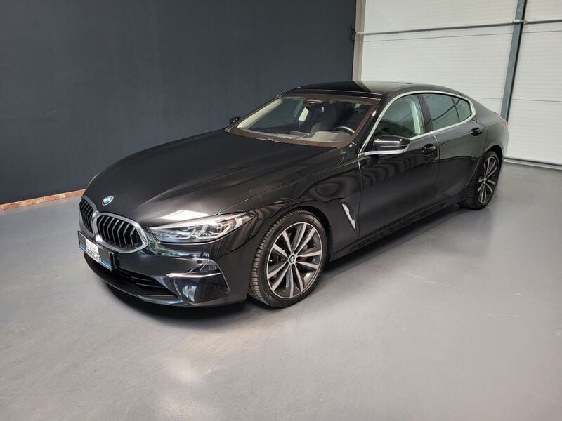 Black sapphire metallic Gebraucht 2019 BMW 840 Performance Coupé | 52.950 € (Superpreis) - Bild 1/4