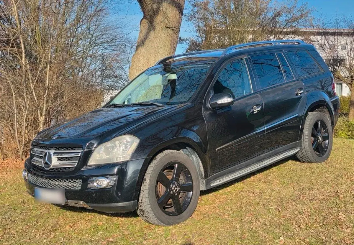Gebraucht Mercedes GL420 306 PS (225 kW) 2008 Schwarz SUV