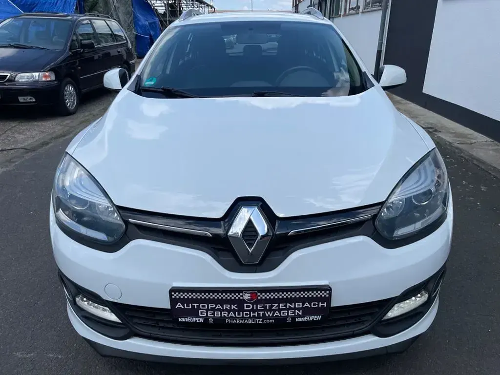 Gebraucht Renault Mégane Initiale Paris 95 PS (69 kW) 2014 Weiß Limousine