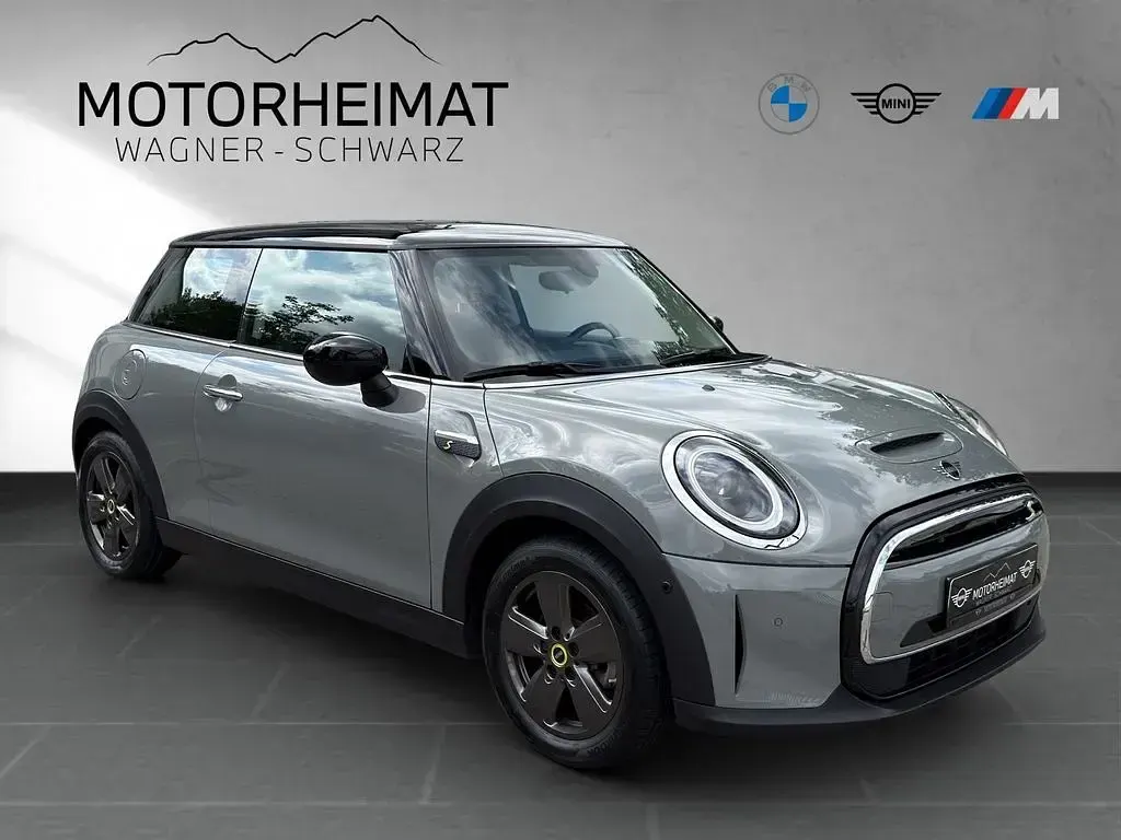 Gebraucht Mini Cooper SE Essential 135 kW (184 PS) 2022 Moonwalk grey metallic Kleinwagen