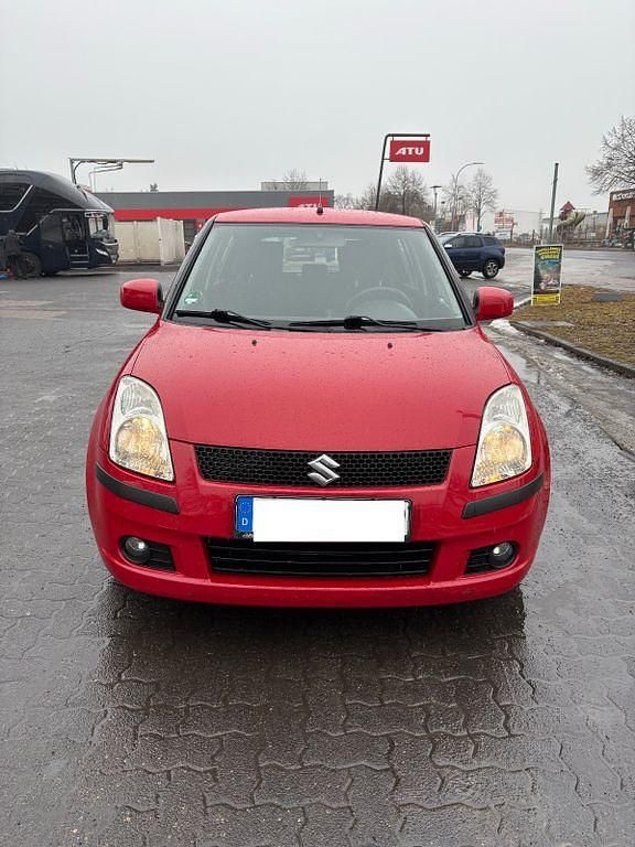 Gebraucht Suzuki Swift Comfort 92 PS (67 kW) 2006 Rot Kleinwagen