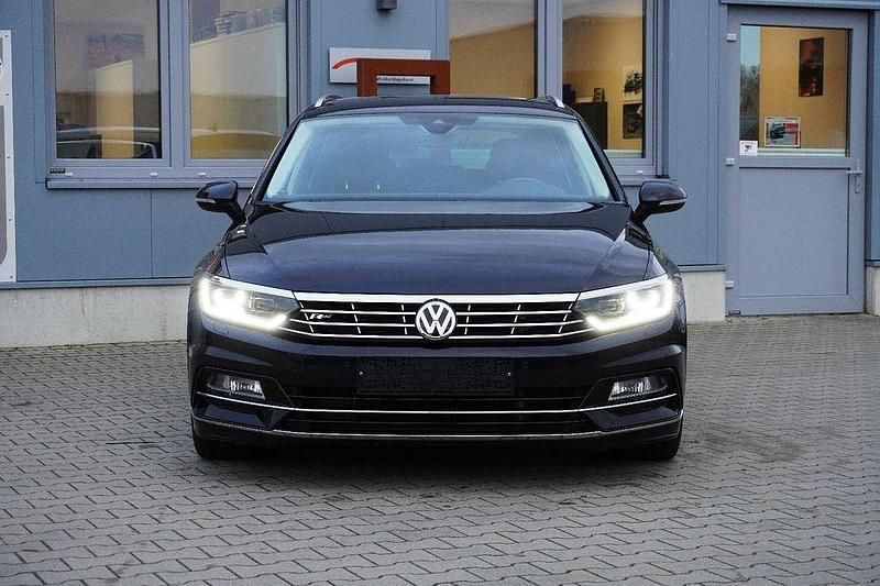 Gebraucht VW Passat Highline 239 PS (175 kW) 2016 Schwarz Kombi