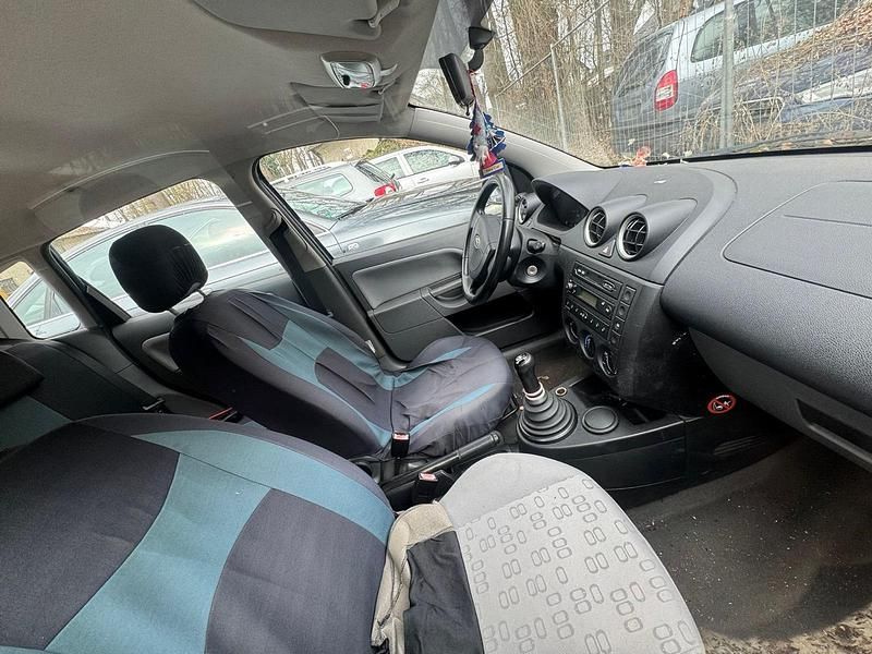 Gebraucht Ford Fiesta 80 PS (58 kW) 2002 Blau Kleinwagen