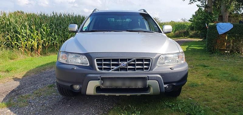 Silber Gebraucht 2007 Volvo XC70 SUV | 5.950 € (Fairer Preis) - Bild 1/4