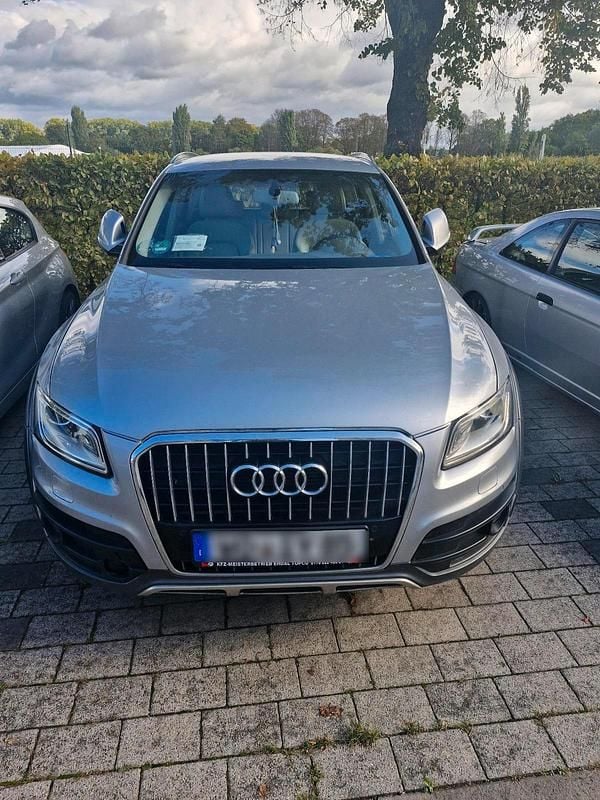 Silber Gebraucht 2017 Audi Q5 SUV | 15.800 € (Superpreis) - Bild 1/4
