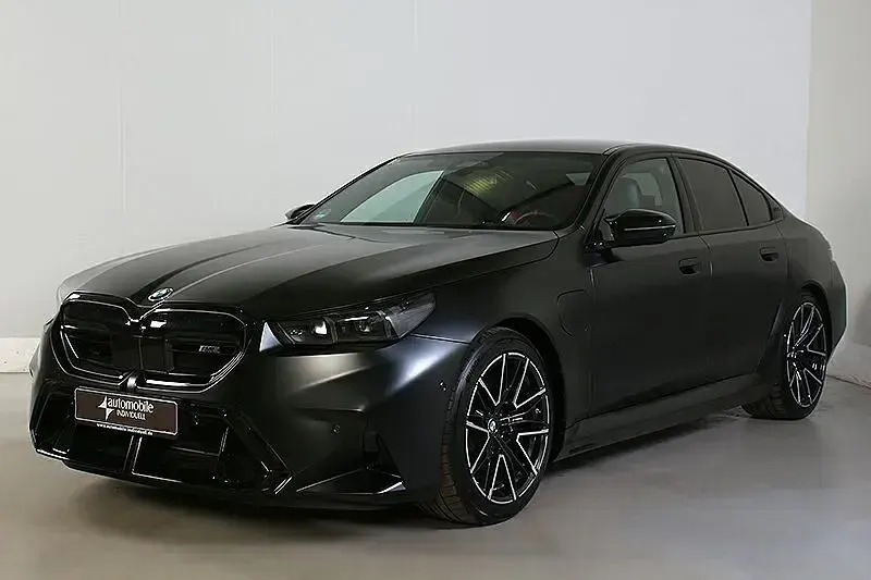 Gebraucht BMW M5 Comfort Edition 727 PS (534 kW) 2025 Schwarz Limousine