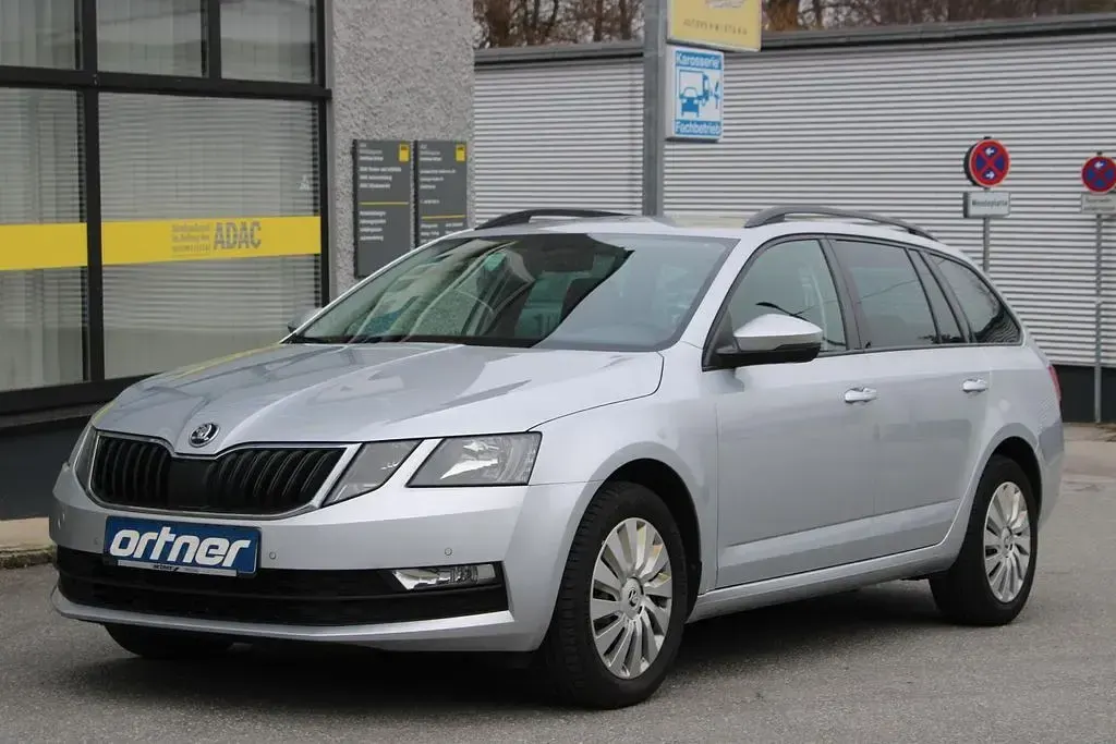Gebraucht Skoda Octavia Ambition 150 PS (110 kW) 2020 Silber Kombi