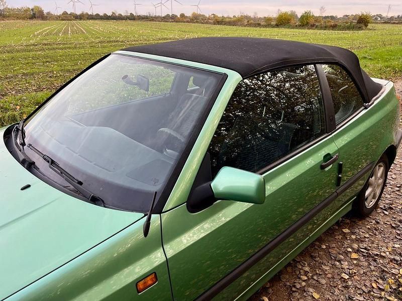 Gebraucht VW Golf Cabriolet 90 PS (66 kW) 1995 Grün Cabrio