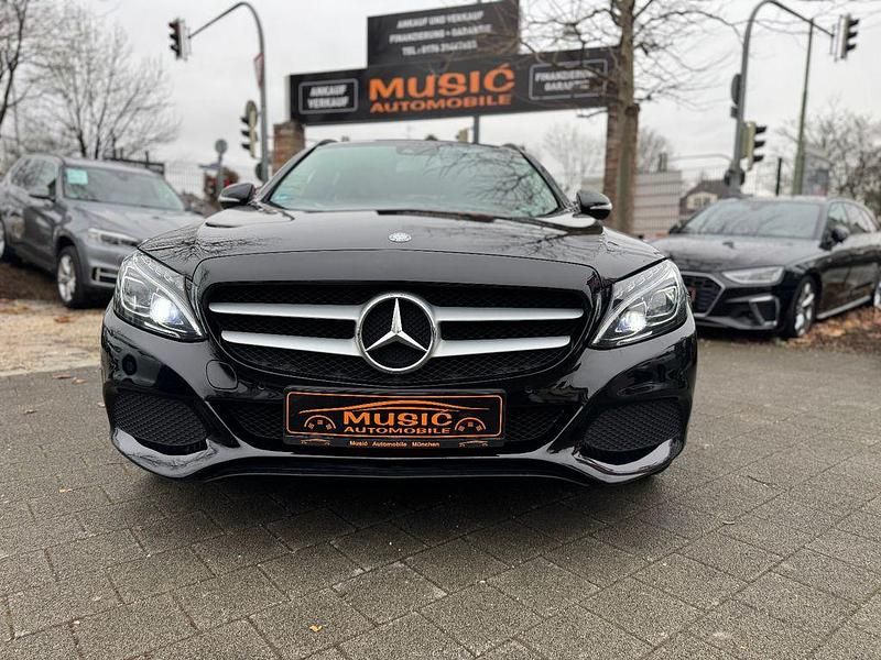 Gebraucht Mercedes C200 136 PS (100 kW) 2015 Schwarz Kombi