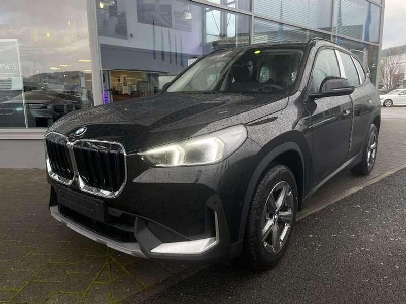 Neu BMW X1 136 PS (100 kW) 2026 Schwarz uni SUV