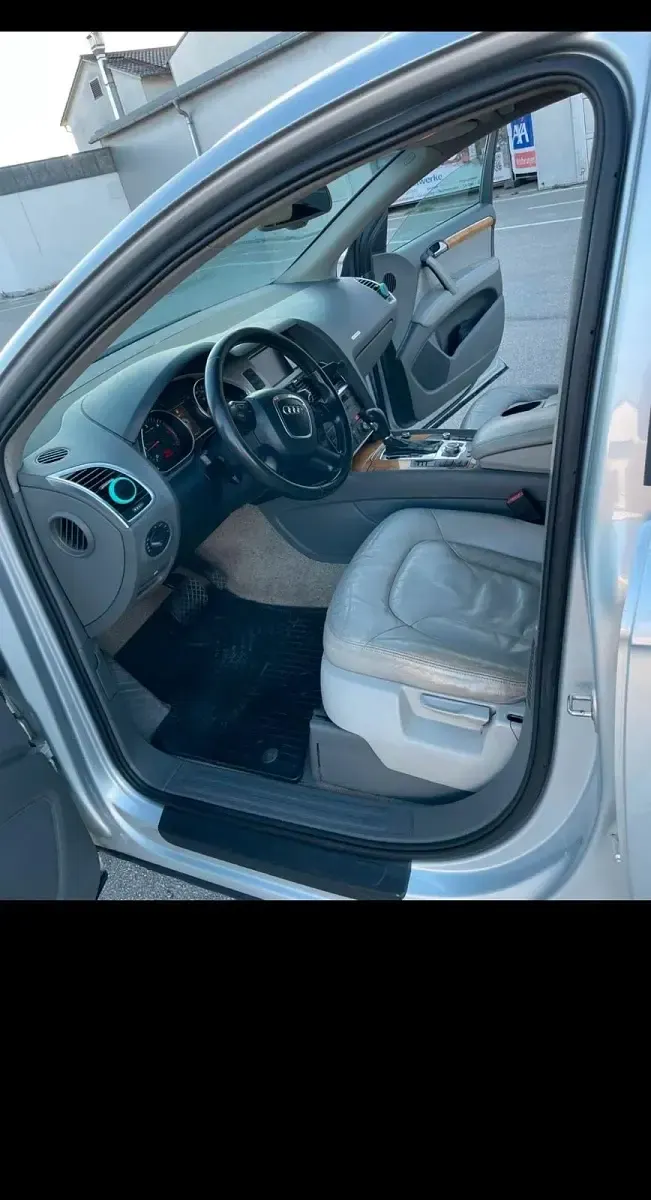 Używany Audi Q7 233 KM (171 kW) 2007 Srebrny SUV