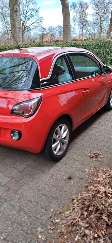 Gebraucht Opel Adam 69 PS (50 kW) 2014 Rot Kleinwagen