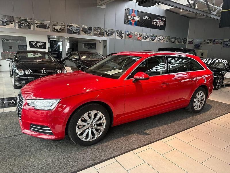 Gebraucht Audi A4 Design 170 PS (125 kW) 2018 Rot Kombi