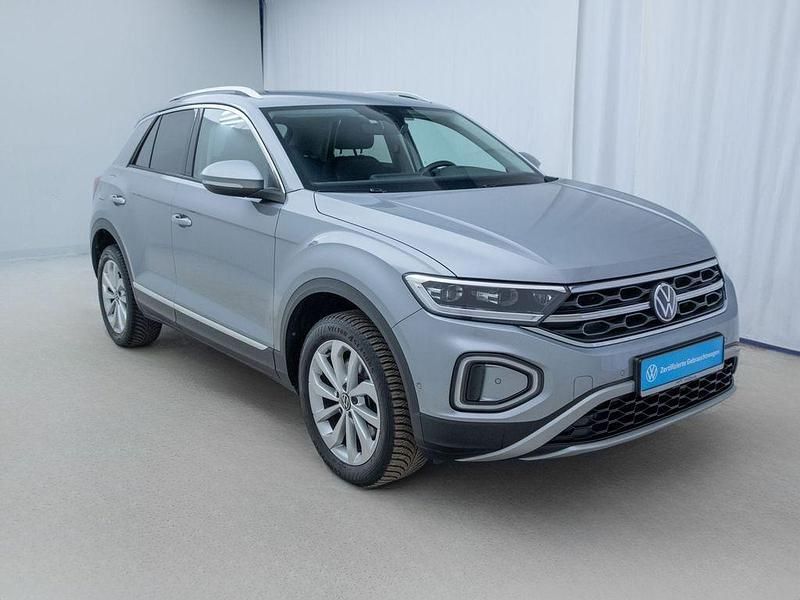 Gebraucht VW T-Roc Style 150 PS (110 kW) 2024 Silber SUV