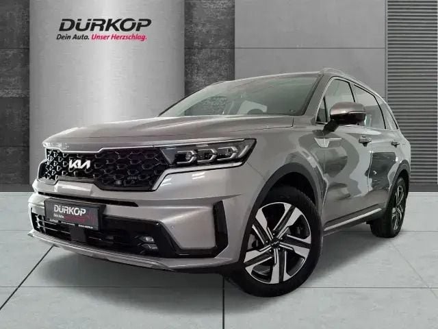 Weiss Gebraucht 2022 Kia Sorento Vision SUV | 40.290 € (Guter Preis) - Bild 1/1