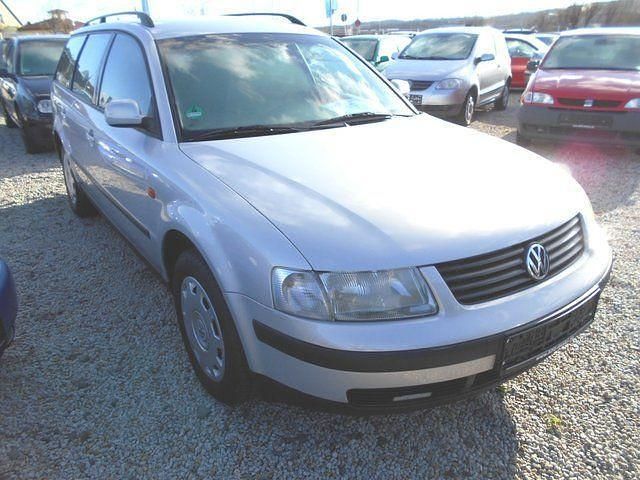 Usata VW Passat 101 CV (74 kW) 1997 Argento Station wagon