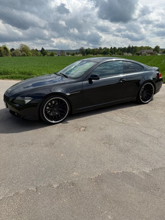 Schwarz Gebraucht 2005 BMW 645 Coupé | 11.000 € (Fairer Preis) - Bild 1/4