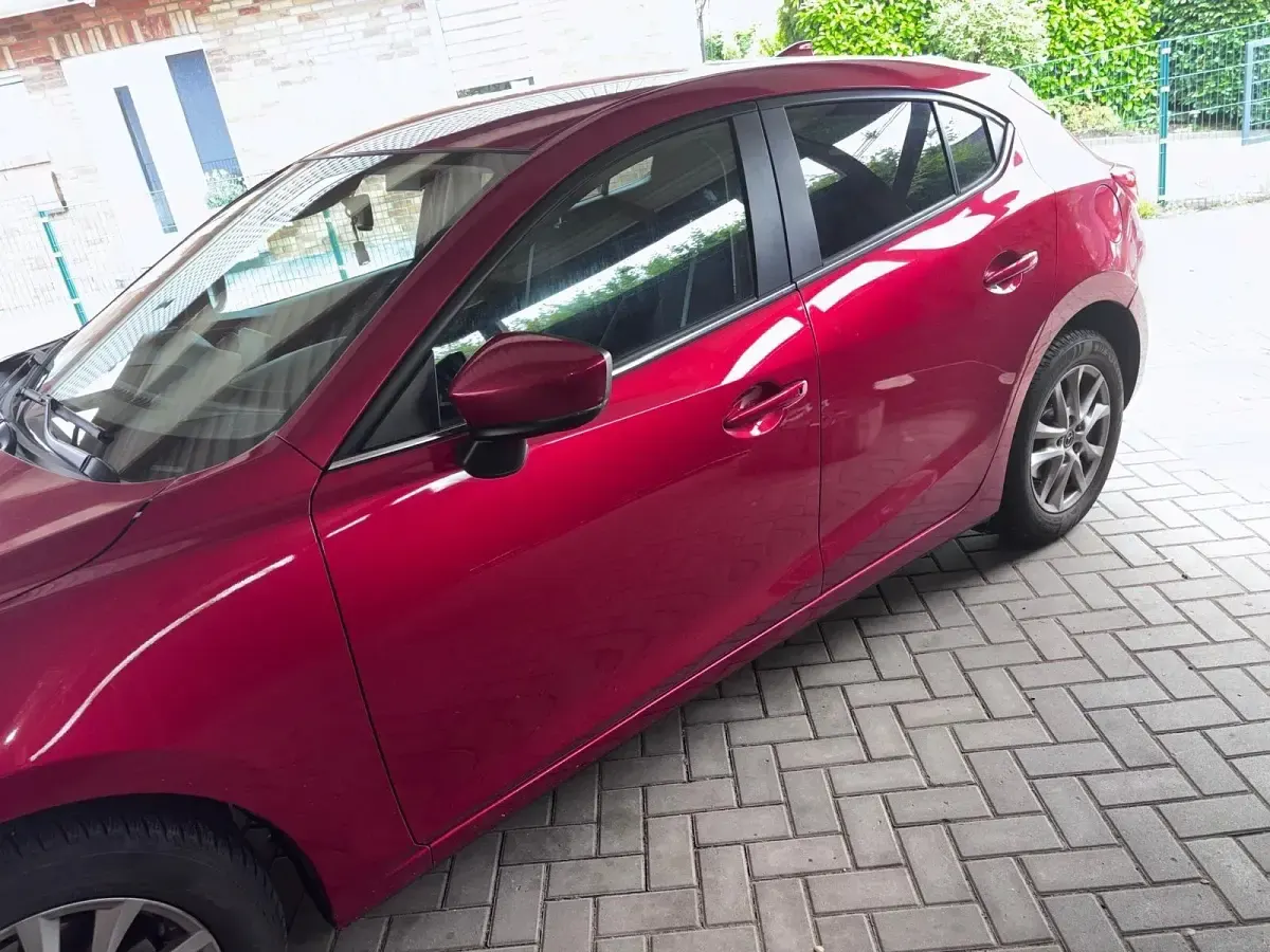 Gebraucht Mazda 3 150 PS (110 kW) 2018 Grau Kleinwagen