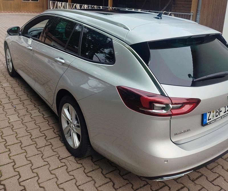 Gebraucht Opel Insignia 174 PS (127 kW) 2021 Silber Kombi