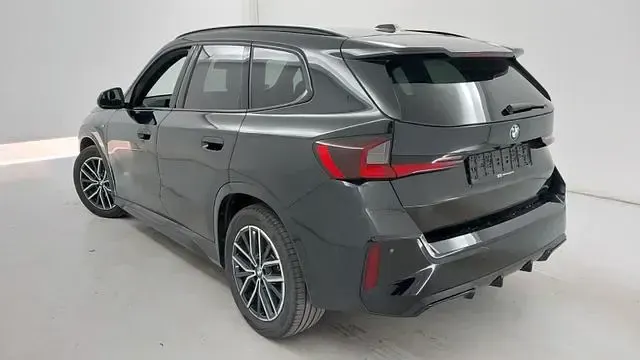 Gebraucht BMW X1 M Sport 163 PS (119 kW) 2024 Schwarz SUV