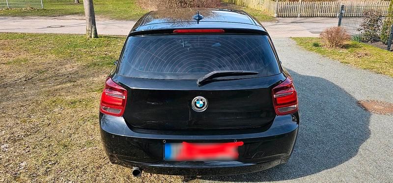 Gebraucht BMW 116 136 PS (100 kW) 2013 Schwarz Kleinwagen