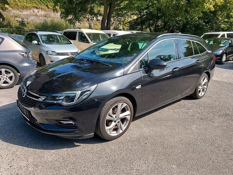 Schwarz Gebraucht 2016 Opel Astra Dynamic Kombi | 9.350 € (Fairer Preis) - Bild 1/4