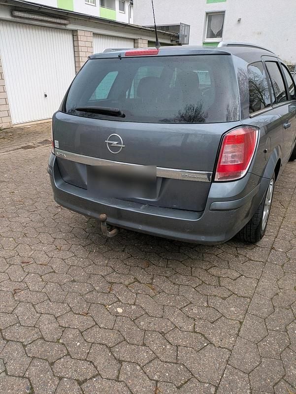 Gebraucht Opel Astra 90 PS (66 kW) 2007 Grau Kombi