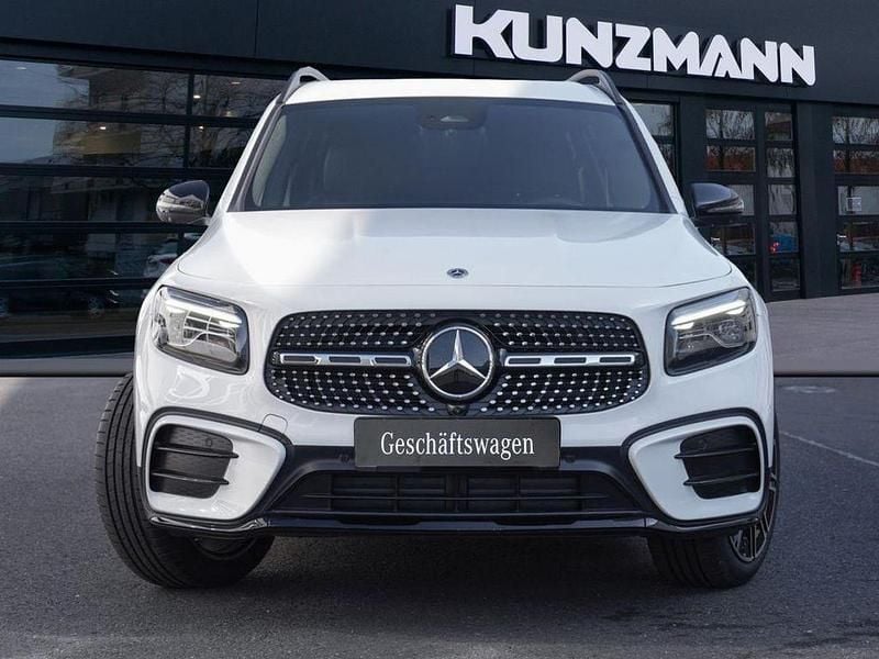 Gebraucht Mercedes GLB200 AMG 150 PS (110 kW) 2026 Polarweiss SUV