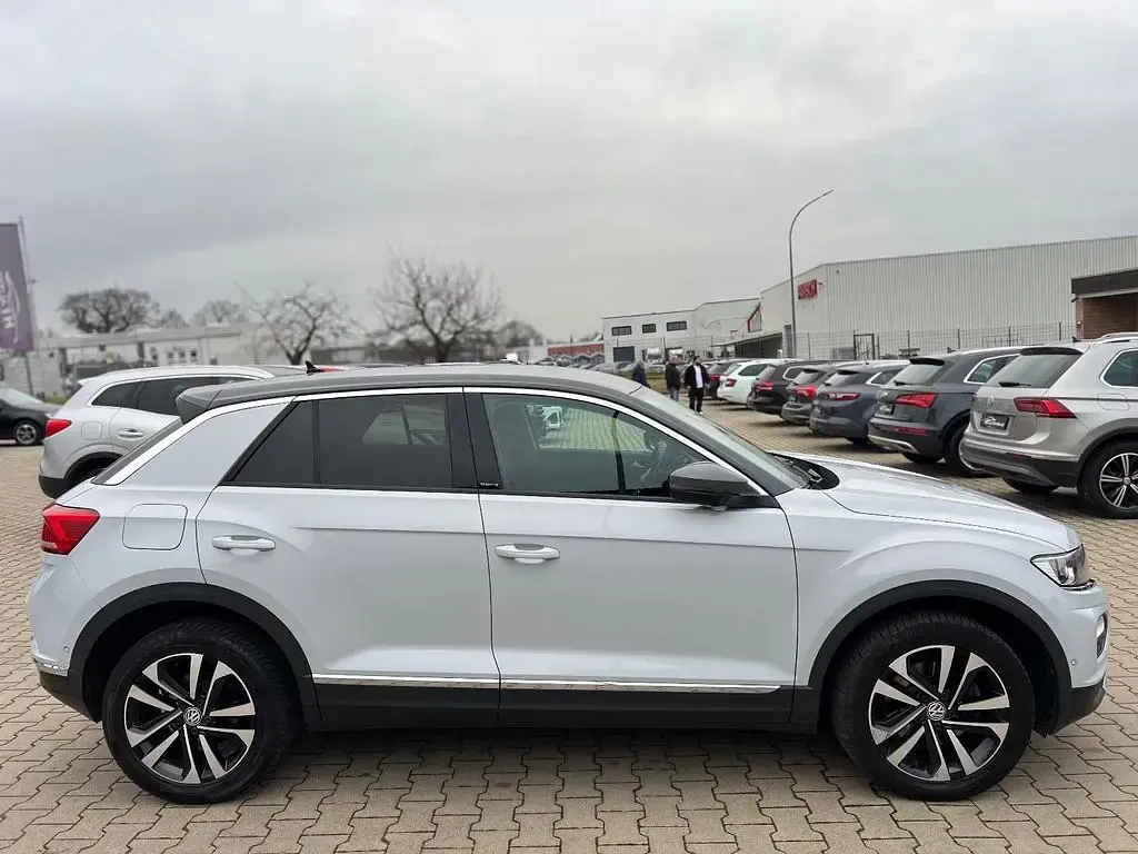 Gebraucht VW T-Roc IQ Drive 150 PS (110 kW) 2019 Silber SUV