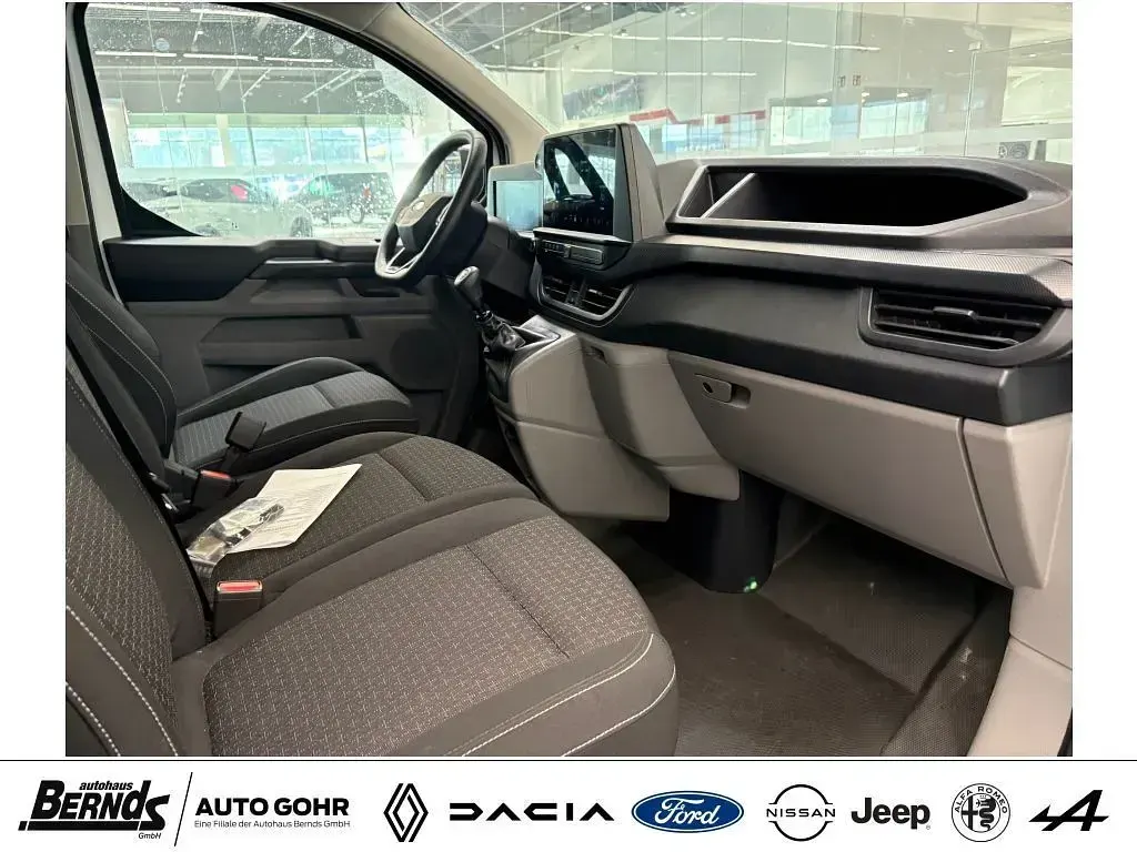Używany Ford Transit Custom Trend 136 KM (100 kW) 2024 Biały Pickup