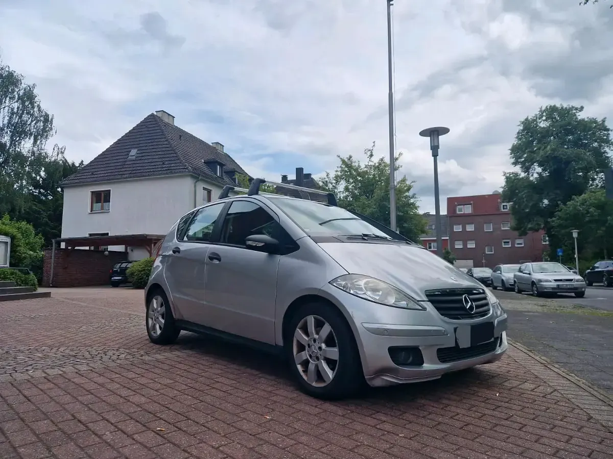 Gebraucht Mercedes A180 109 PS (80 kW) 2006 Silber Limousine