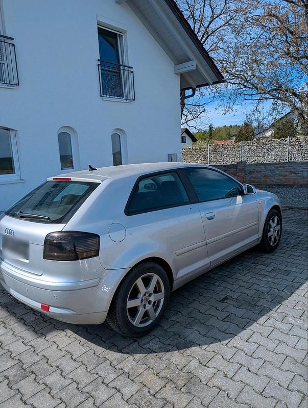 Usata Audi A3 125 CV (91 kW) 2007 Argento Utilitaria