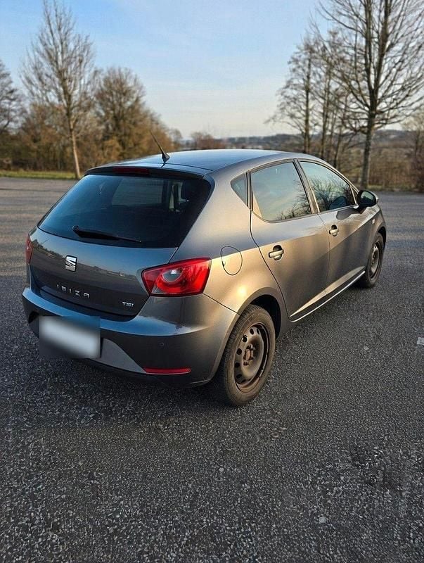 Gebraucht Seat Ibiza Style 105 PS (77 kW) 2014 Grau Kleinwagen