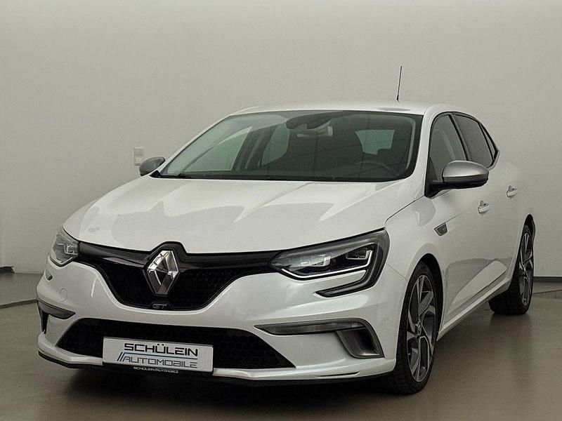 Weiss "nacre" Gebraucht 2018 Renault Mégane GT Line GT Limousine | 14.980 € (Guter Preis) - Bild 1/4