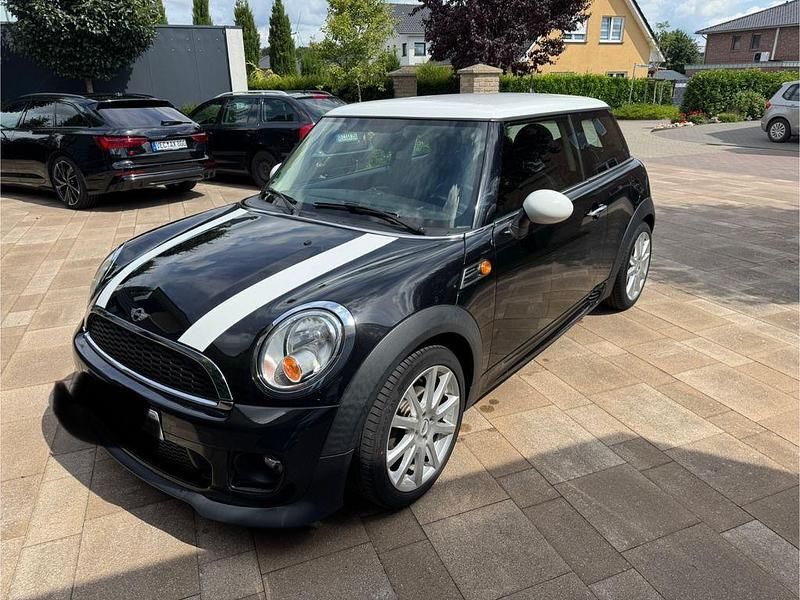 Schwarz Gebraucht 2013 Mini Cooper Kleinwagen | 6.900 € (Superpreis) - Bild 1/4